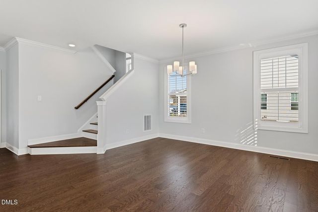 4852 Grosbeak Court, Mebane, NC 27302