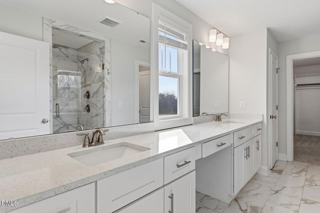 4852 Grosbeak Court, Mebane, NC 27302