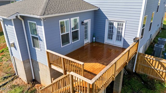 4852 Grosbeak Court, Mebane, NC 27302