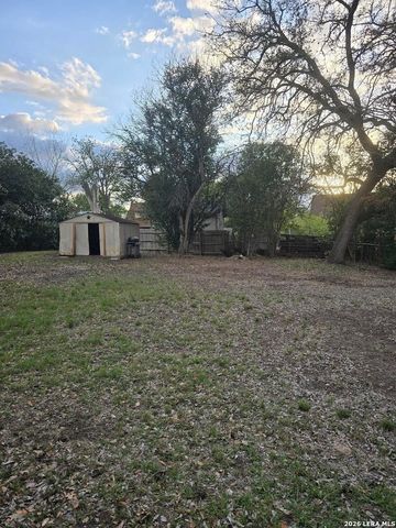 3415 Lura Ln, San Antonio, TX 78228