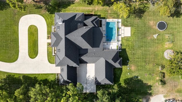 1029 Shady Oaks Drive, Southlake, TX 76092