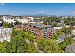 1375 OLIVE St 304, Eugene, OR 97401