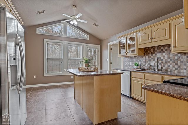 2101 Belleview Cove, Jonesboro, AR 72404