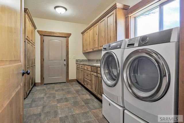 2889 S 5500 W, Rexburg, ID 83440