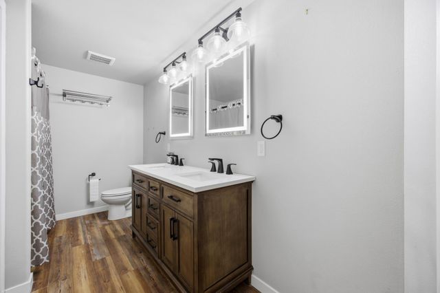 2314 Rose Creek Boulevard S, Fargo, ND 58104