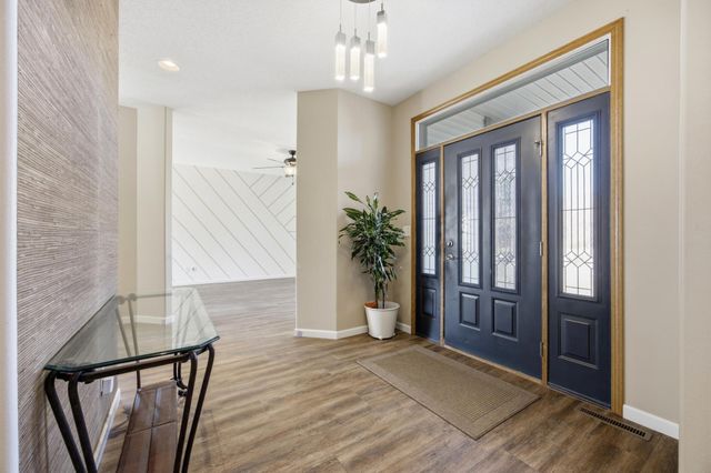 2314 Rose Creek Boulevard S, Fargo, ND 58104