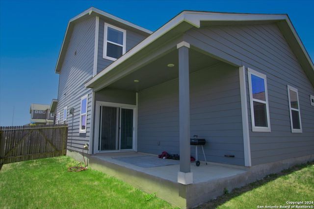 12904 LIAM CT, St Hedwig, TX 78152