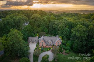 101 Woodland Drive, Morganton, NC 28655