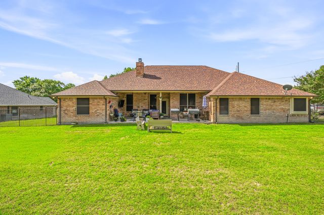 3625 Four Trees Drive, Weatherford, TX 76087
