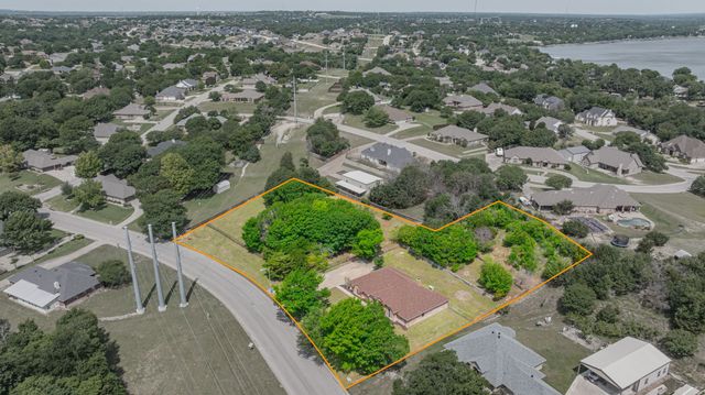 3625 Four Trees Drive, Weatherford, TX 76087