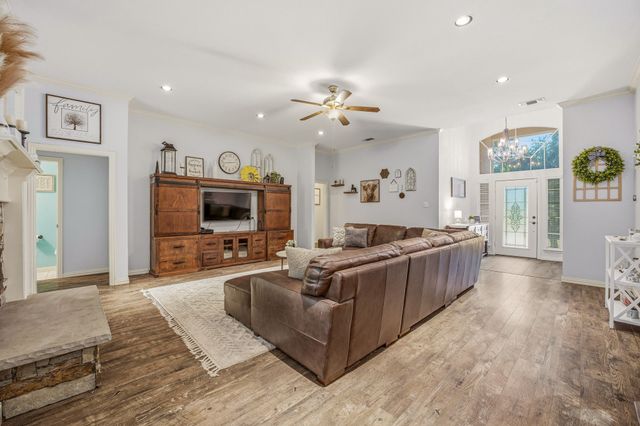 3625 Four Trees Drive, Weatherford, TX 76087
