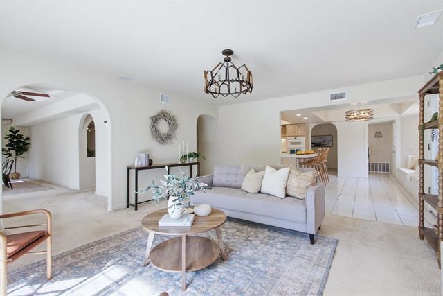 2399 Ivy Road, Oceanside, CA 92054