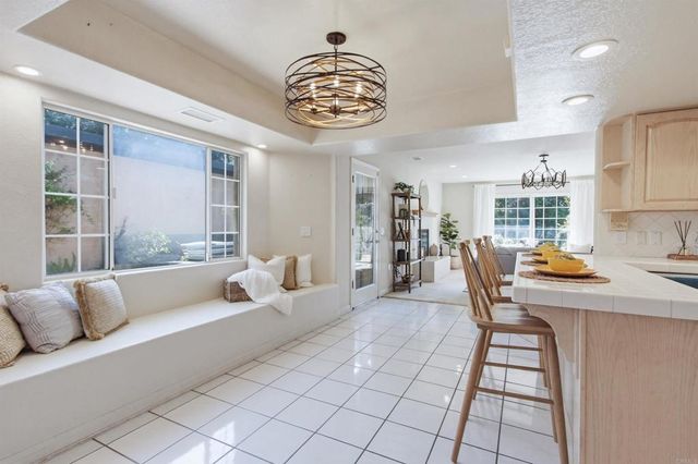 2399 Ivy Road, Oceanside, CA 92054