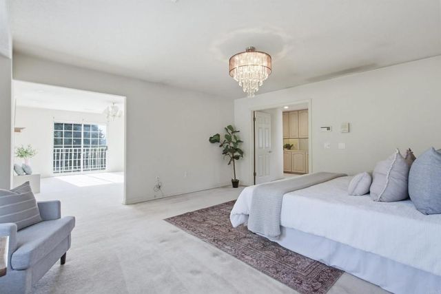 2399 Ivy Road, Oceanside, CA 92054