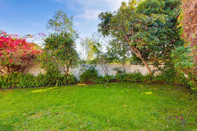 2399 Ivy Road, Oceanside, CA 92054