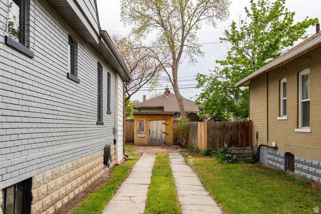 818 E GARFIELD AVE, Salt Lake City, UT 84105