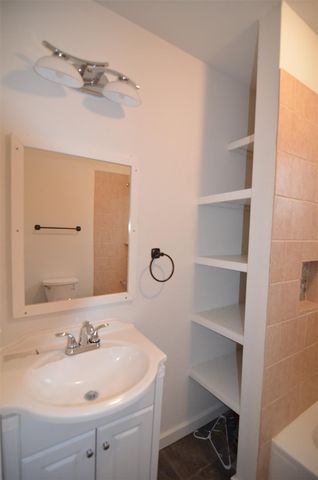 2123 Marion Street 1, Houston, TX 77009