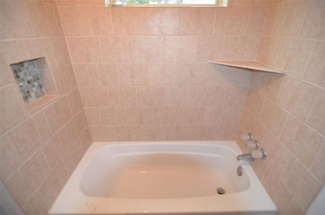 2123 Marion Street 1, Houston, TX 77009