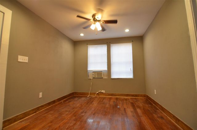 2123 Marion Street 1, Houston, TX 77009