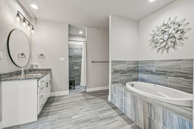 212 Buena Vista Drive, Godley, TX 76044