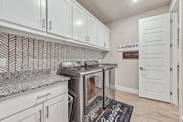 212 Buena Vista Drive, Godley, TX 76044