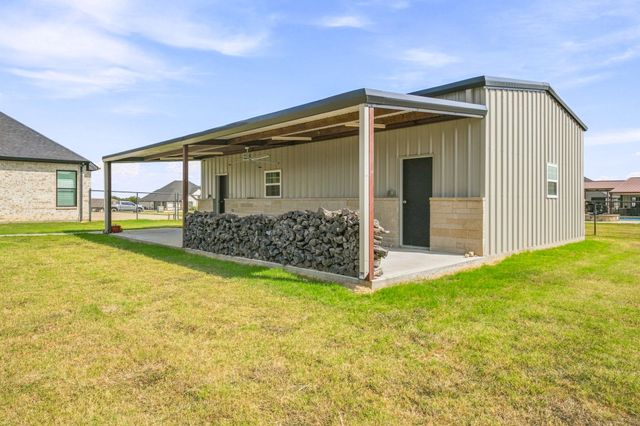 212 Buena Vista Drive, Godley, TX 76044