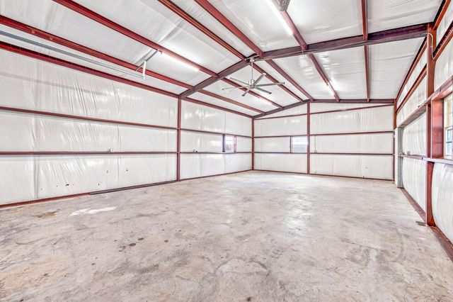 212 Buena Vista Drive, Godley, TX 76044