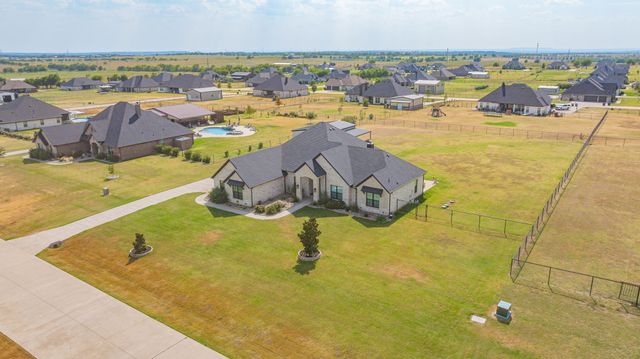212 Buena Vista Drive, Godley, TX 76044