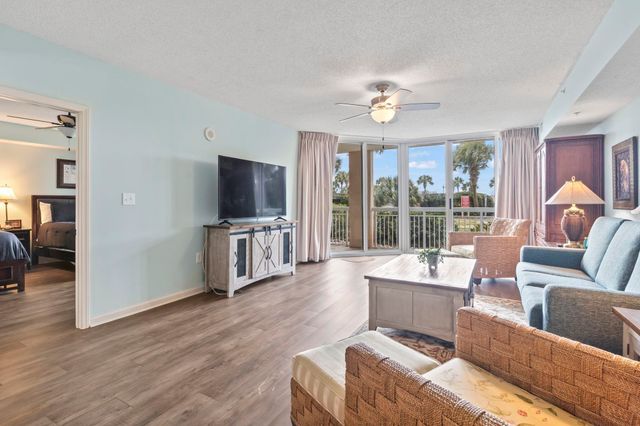 4801 Harbor Pointe Dr Unit 105, North Myrtle Beach, SC 29582