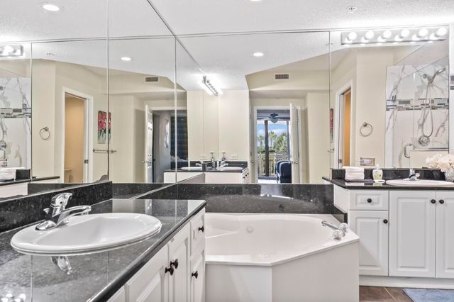 4801 Harbor Pointe Dr Unit 105, North Myrtle Beach, SC 29582