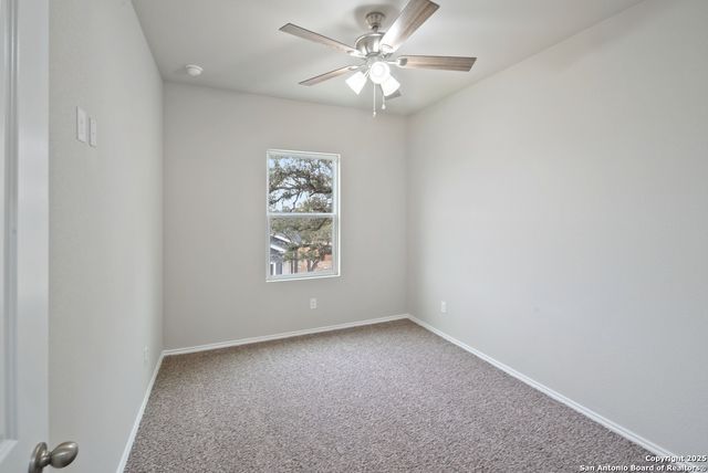 9193 Dietz Elkhorn Rd Apt 36, Boerne, TX 78015