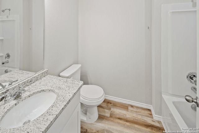 9193 Dietz Elkhorn Rd Apt 36, Boerne, TX 78015