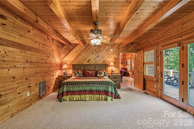 1482 Howard Moore Road, Hot Springs, NC 28743