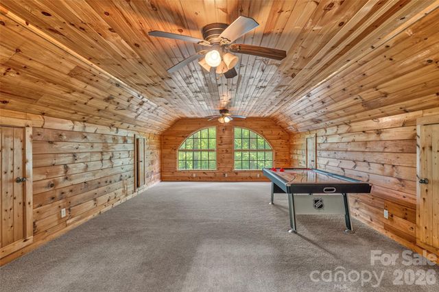 1482 Howard Moore Road, Hot Springs, NC 28743