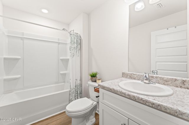 5056 Rivergrass Drive, Panama City, FL 32404