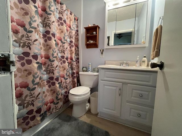 720 OCEAN PKWY, Ocean Pines, MD 21811