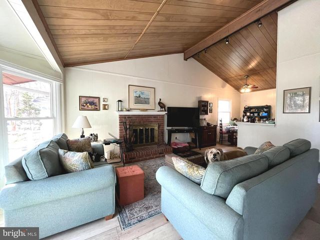 720 OCEAN PKWY, Ocean Pines, MD 21811