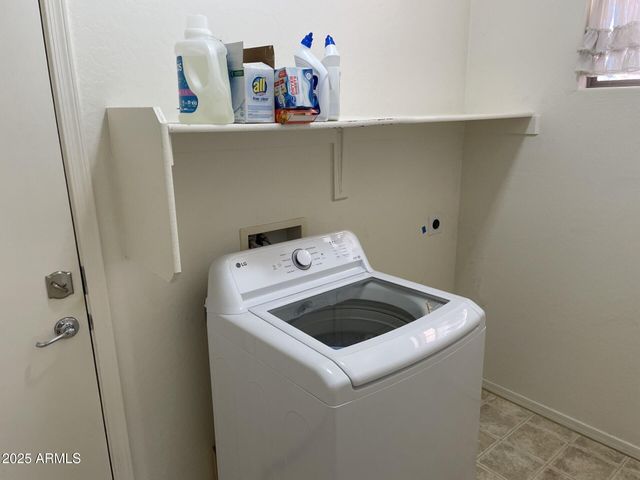 965 S HERITAGE Drive, Gilbert, AZ 85296