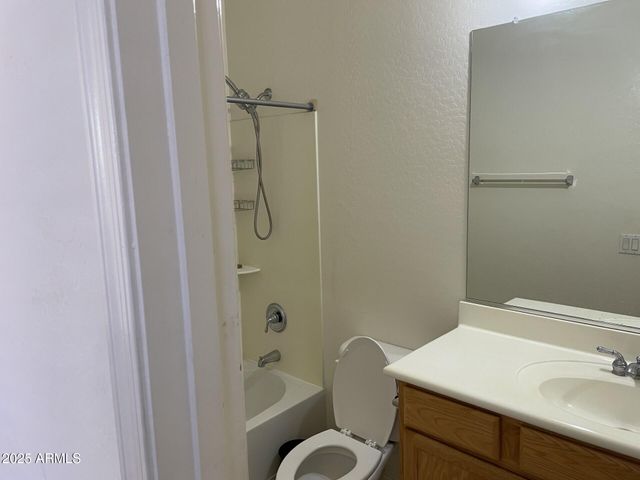 965 S HERITAGE Drive, Gilbert, AZ 85296