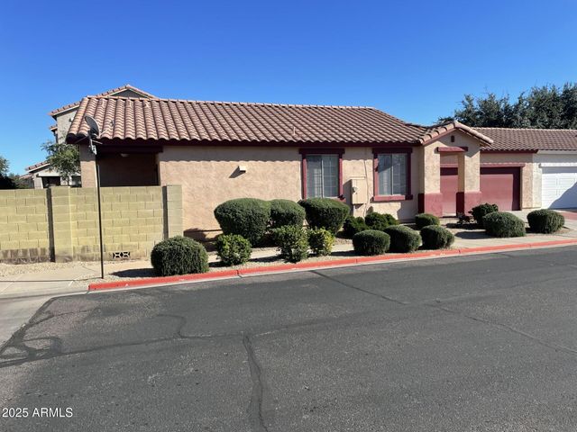 965 S HERITAGE Drive, Gilbert, AZ 85296