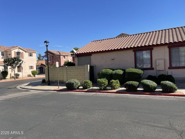 965 S HERITAGE Drive, Gilbert, AZ 85296