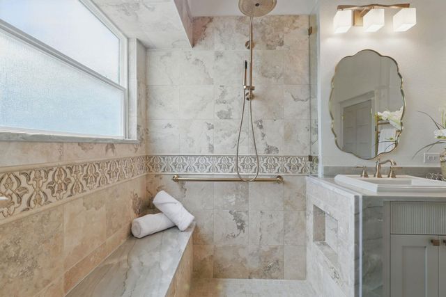 6905 Rudi CV, Austin, TX 78759