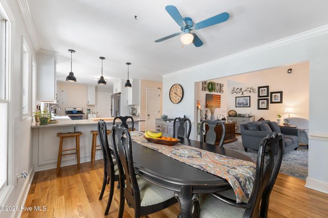 909 Cobia Lane, Wilmington, NC 28409