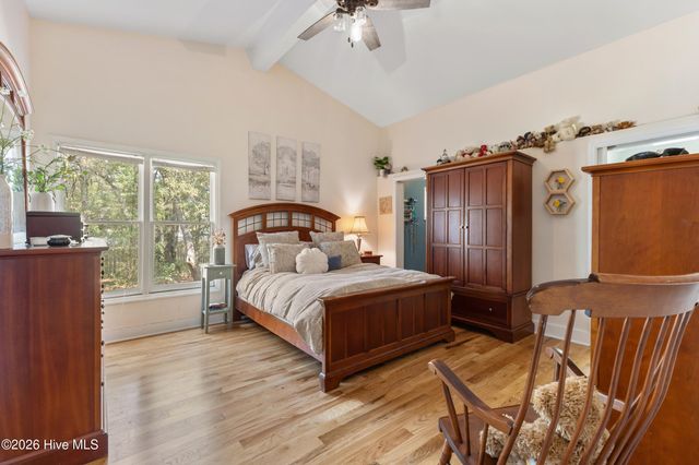 909 Cobia Lane, Wilmington, NC 28409