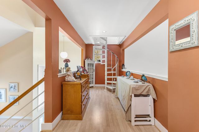 909 Cobia Lane, Wilmington, NC 28409