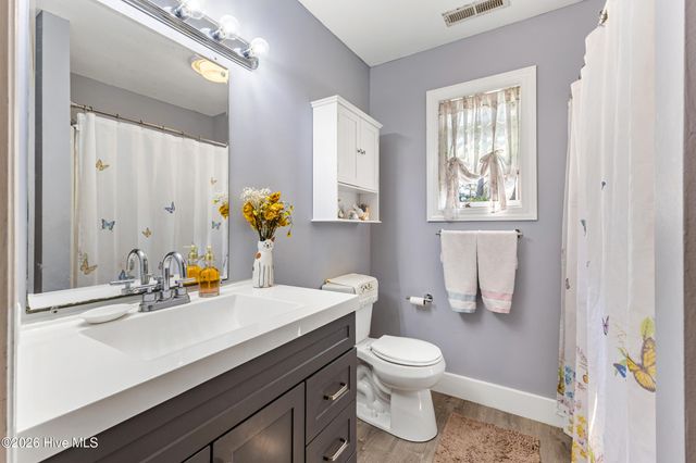 909 Cobia Lane, Wilmington, NC 28409