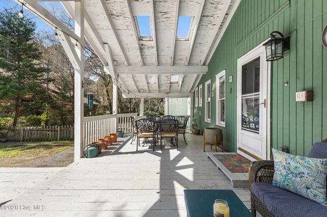 909 Cobia Lane, Wilmington, NC 28409