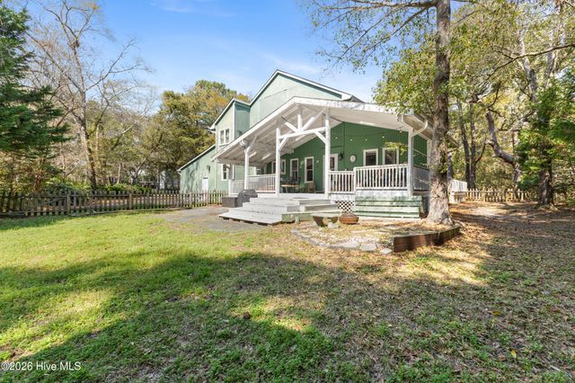 909 Cobia Lane, Wilmington, NC 28409