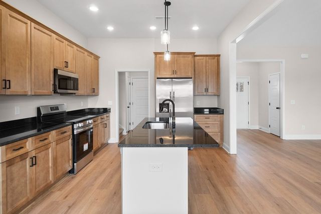 442 Old Major Ln, Hopkinsville, KY 42240