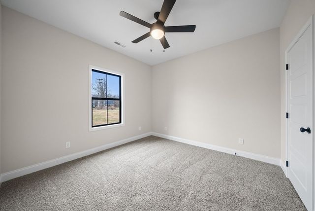 442 Old Major Ln, Hopkinsville, KY 42240